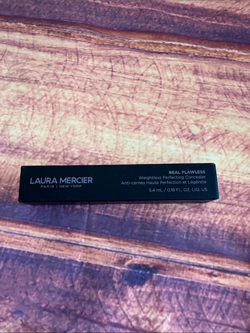 laura mercier Real Flawless Concealer - Ivory (OW1)